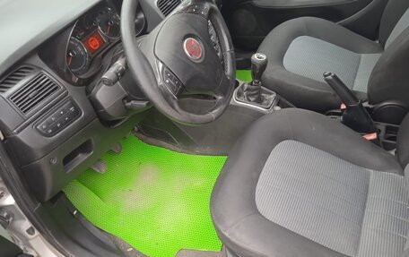 Fiat Linea, 2010 год, 620 000 рублей, 11 фотография