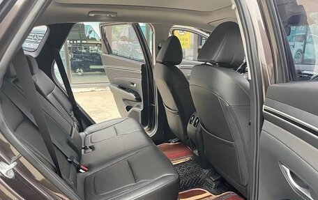 Hyundai Tucson, 2023 год, 2 280 000 рублей, 18 фотография