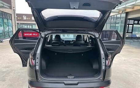 Hyundai Tucson, 2023 год, 2 280 000 рублей, 14 фотография