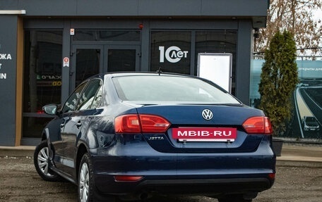 Volkswagen Jetta VI, 2014 год, 1 099 000 рублей, 4 фотография