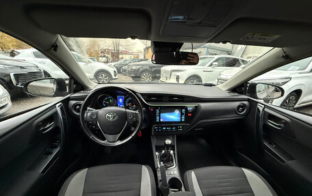 Toyota Auris II, 2017 год, 1 299 000 рублей, 14 фотография