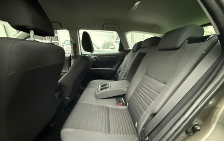 Toyota Auris II, 2017 год, 1 299 000 рублей, 13 фотография