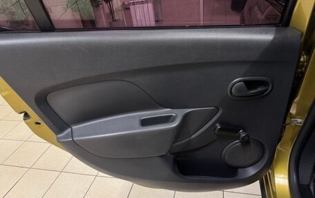 Renault Sandero II рестайлинг, 2015 год, 880 000 рублей, 16 фотография