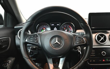 Mercedes-Benz GLA, 2016 год, 2 200 000 рублей, 14 фотография