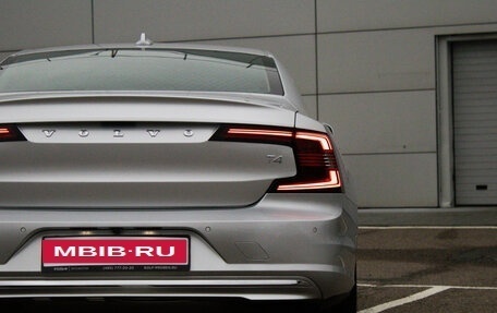 Volvo S90 II рестайлинг, 2020 год, 3 649 000 рублей, 1 фотография