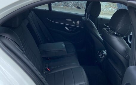 Mercedes-Benz E-Класс, 2019 год, 3 240 000 рублей, 9 фотография