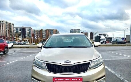 KIA Rio III рестайлинг, 2015 год, 830 000 рублей, 2 фотография