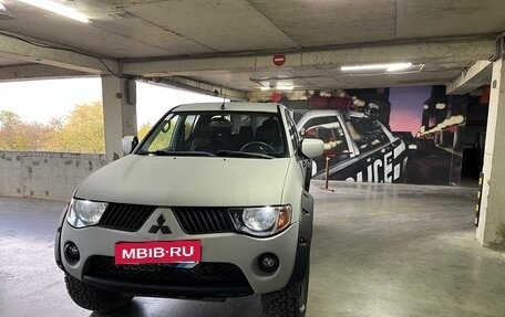 Mitsubishi L200 IV рестайлинг, 2007 год, 1 400 000 рублей, 2 фотография