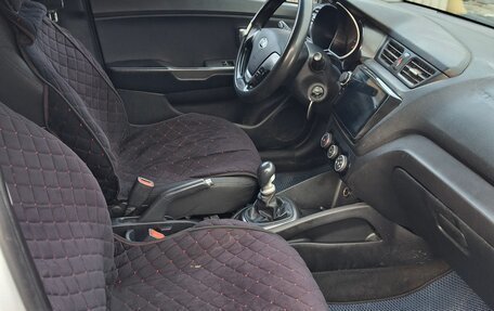 KIA Rio III рестайлинг, 2015 год, 10 фотография