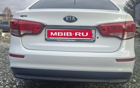 KIA Rio III рестайлинг, 2015 год, 9 фотография