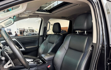 Mitsubishi Montero Sport, 2022 год, 3 800 000 рублей, 9 фотография