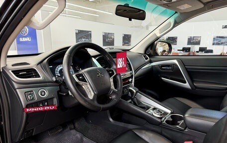 Mitsubishi Montero Sport, 2022 год, 3 800 000 рублей, 11 фотография