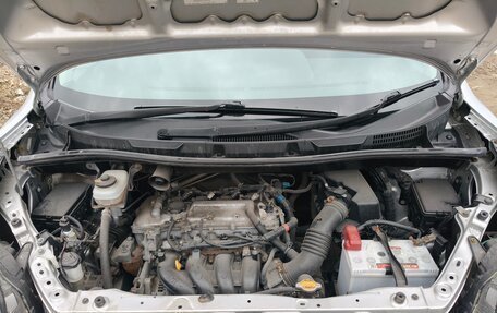 Toyota Voxy II, 2009 год, 1 250 000 рублей, 17 фотография