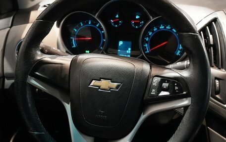 Chevrolet Cruze II, 2014 год, 970 000 рублей, 8 фотография