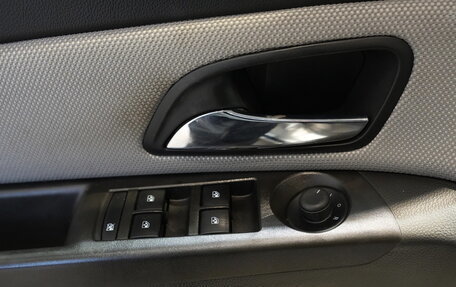 Chevrolet Cruze II, 2014 год, 970 000 рублей, 10 фотография