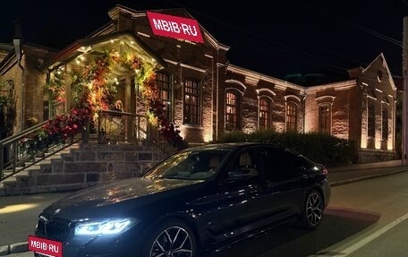 BMW 5 серия, 2022 год, 5 499 999 рублей, 4 фотография