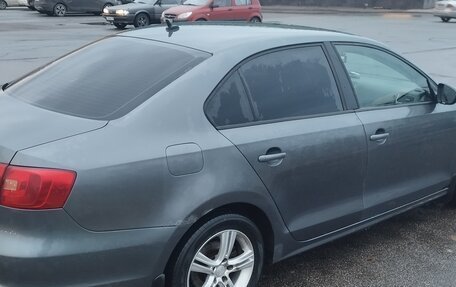 Volkswagen Jetta VI, 2012 год, 700 000 рублей, 5 фотография