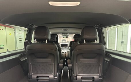 Mercedes-Benz V-Класс, 2025 год, 14 800 000 рублей, 11 фотография