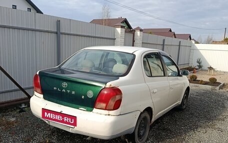 Toyota Platz, 2000 год, 230 000 рублей, 2 фотография