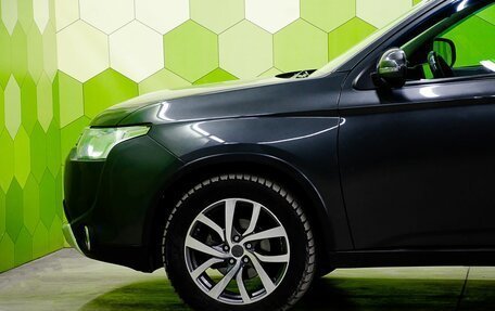 Mitsubishi Outlander III рестайлинг 3, 2014 год, 1 550 000 рублей, 9 фотография