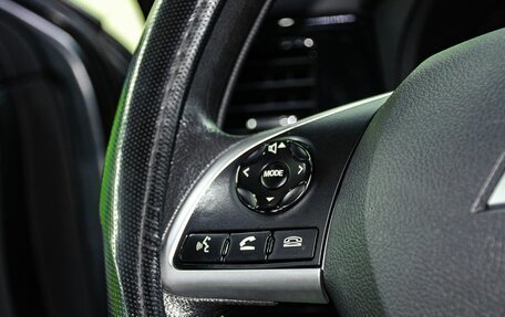 Mitsubishi Outlander III рестайлинг 3, 2014 год, 1 550 000 рублей, 16 фотография