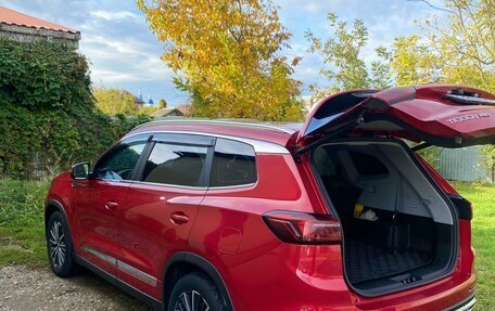 Chery Tiggo 8 Pro, 2022 год, 1 899 999 рублей, 4 фотография