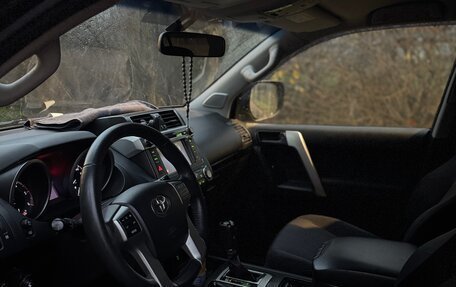 Toyota Land Cruiser Prado 150 рестайлинг 2, 2016 год, 3 599 999 рублей, 1 фотография