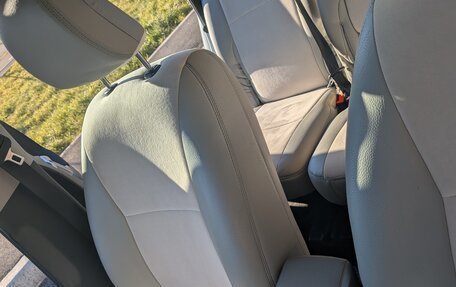 Toyota Verso I, 2011 год, 1 080 000 рублей, 15 фотография