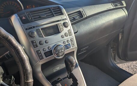 Toyota Verso I, 2011 год, 1 080 000 рублей, 12 фотография