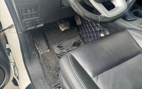 Toyota Hilux VIII, 2016 год, 3 700 000 рублей, 7 фотография