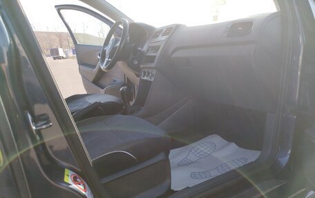 Volkswagen Polo VI (EU Market), 2011 год, 650 000 рублей, 14 фотография