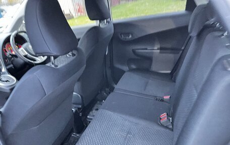 Toyota Ractis II, 2012 год, 1 100 000 рублей, 11 фотография