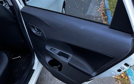 Toyota Ractis II, 2012 год, 1 100 000 рублей, 12 фотография