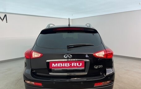 Infiniti QX50 I рестайлинг, 2014 год, 1 750 000 рублей, 4 фотография