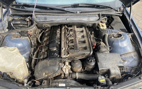 BMW 3 серия, 1998 год, 650 000 рублей, 6 фотография