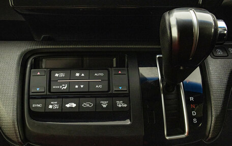 Honda Stepwgn IV, 2017 год, 2 169 000 рублей, 20 фотография