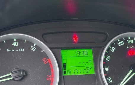 Skoda Fabia II, 2009 год, 320 000 рублей, 2 фотография