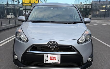 Toyota Sienta II, 2016 год, 1 299 000 рублей, 2 фотография