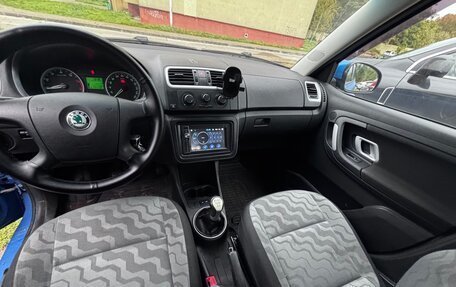 Skoda Fabia II, 2009 год, 320 000 рублей, 4 фотография