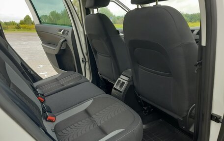 Skoda Yeti I рестайлинг, 2015 год, 1 390 000 рублей, 18 фотография