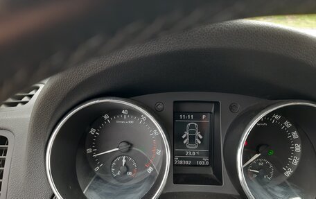 Skoda Yeti I рестайлинг, 2015 год, 1 390 000 рублей, 16 фотография