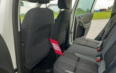 Skoda Yeti I рестайлинг, 2015 год, 1 390 000 рублей, 23 фотография