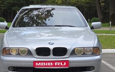 BMW 5 серия, 2003 год, 670 000 рублей, 2 фотография