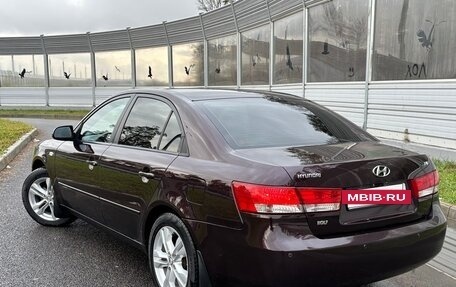 Hyundai Sonata VI, 2007 год, 600 000 рублей, 4 фотография