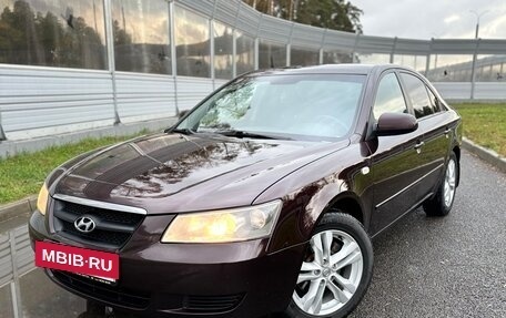 Hyundai Sonata VI, 2007 год, 600 000 рублей, 3 фотография