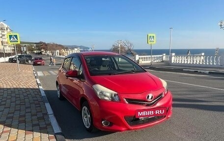 Toyota Vitz, 2012 год, 635 000 рублей, 3 фотография