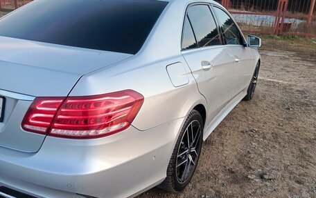 Mercedes-Benz E-Класс, 2013 год, 1 650 000 рублей, 5 фотография