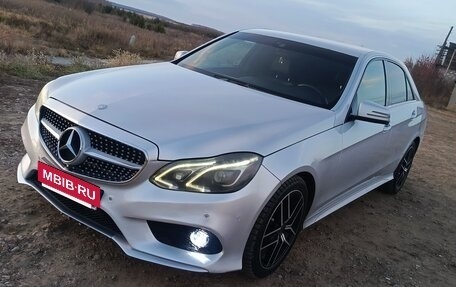 Mercedes-Benz E-Класс, 2013 год, 1 650 000 рублей, 2 фотография