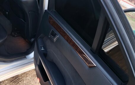 Mercedes-Benz E-Класс, 2013 год, 1 650 000 рублей, 9 фотография