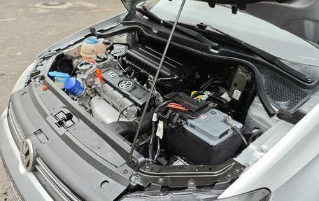 Volkswagen Polo VI (EU Market), 2011 год, 850 000 рублей, 11 фотография